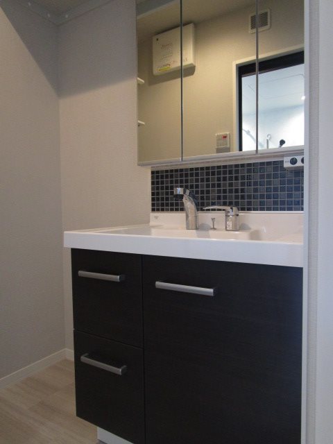 洗面設備　※写真は同タイプのお部屋になります。（参考）