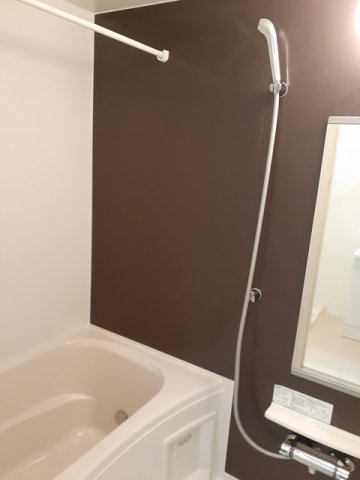 バス・シャワールーム　お風呂で日々の疲れを落としましょう