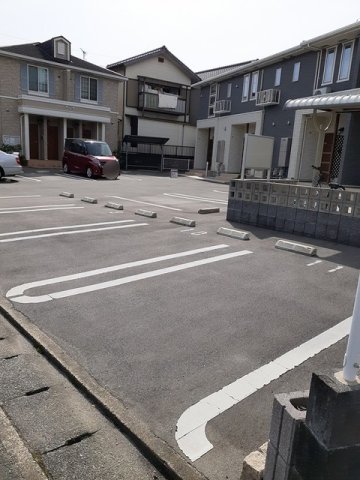 駐車場　駐車場があります