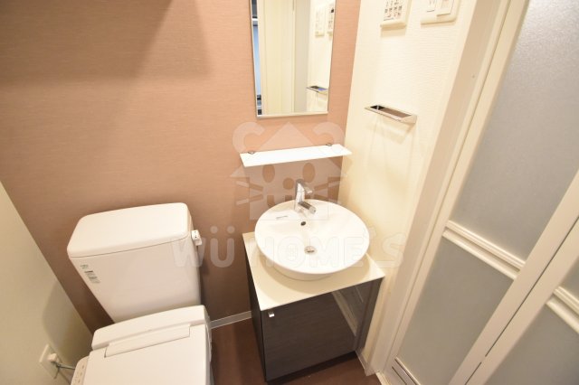 洗面設備　朝の身支度には欠かせない独立洗面化粧台