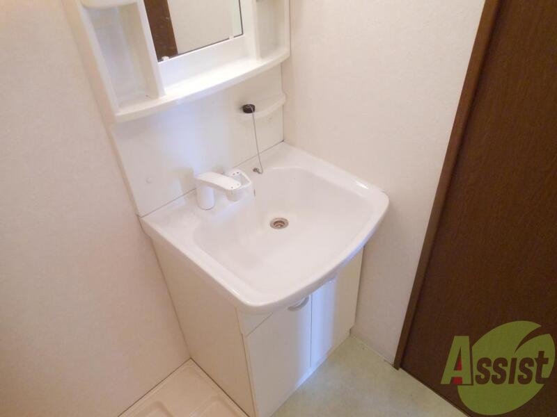 洗面設備　シャンプードレッサーは忙しい朝の強い味方です。