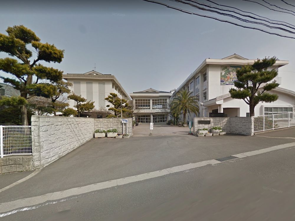 小学校　島原市立第四小学校（小学校）まで1070m