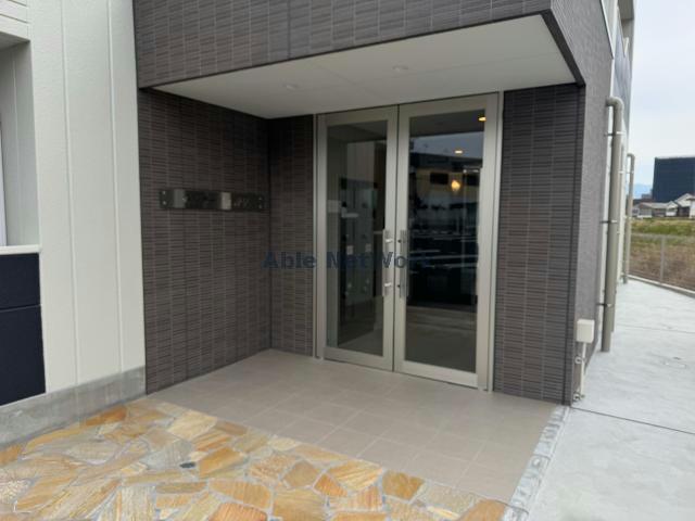 エントランス　エントランス部分