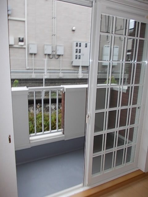 バルコニー　※同タイプ・別部屋写真
