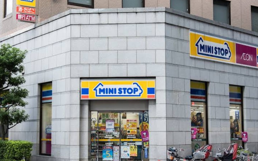 スーパー　コンビニ（スーパー）まで1363m