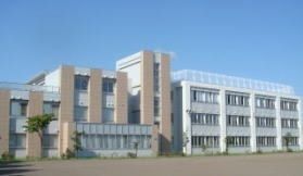 中学校　平岸中学校（中学校）まで1000m