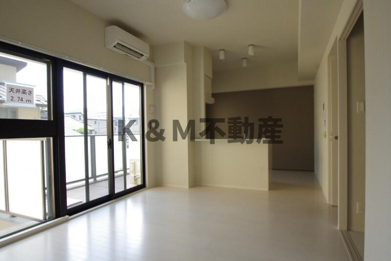 居室・リビング　ゆったり過ごせるリビングです