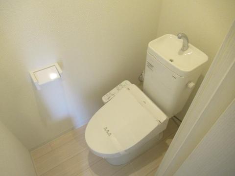 トイレ　トイレ