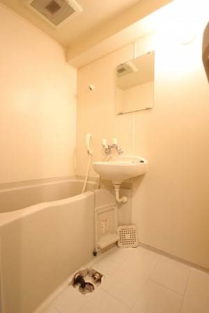 バス・シャワールーム　別号室