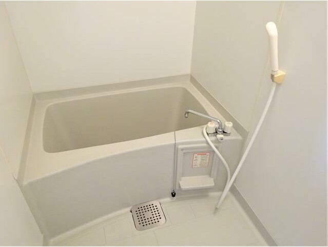 バス・シャワールーム　日々の疲れを癒すお風呂です♪