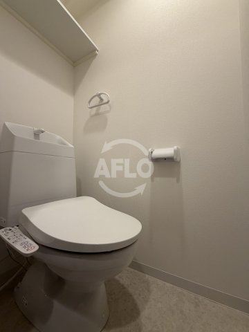 トイレ　Alivis新町　トイレ前