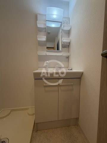 洗面設備　Alivis新町　洗面所