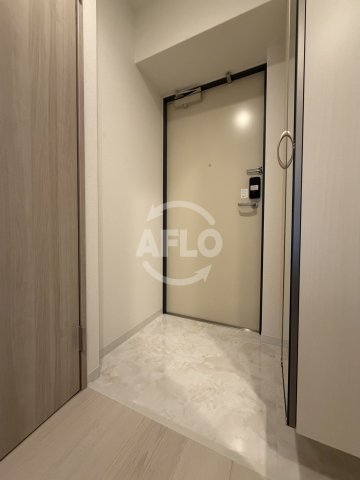 玄関　Alivis新町　玄関