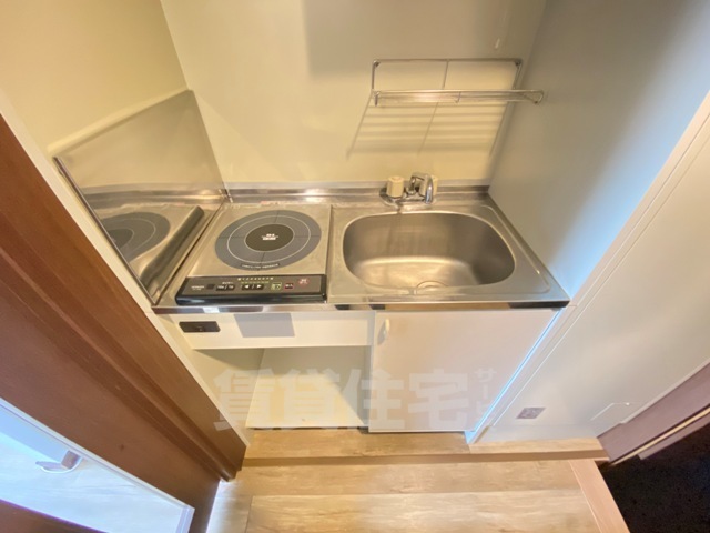 キッチン　同物件別室写真