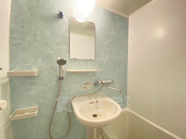 洗面設備　同物件別室写真