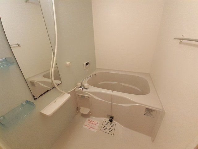 バス・シャワールーム　きれいなお風呂です