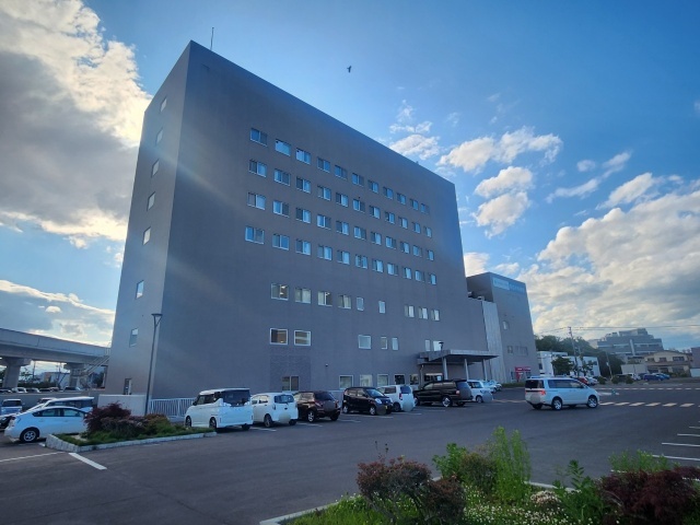 病院　社会医療法人恵和会帯広中央病院（病院）まで575m