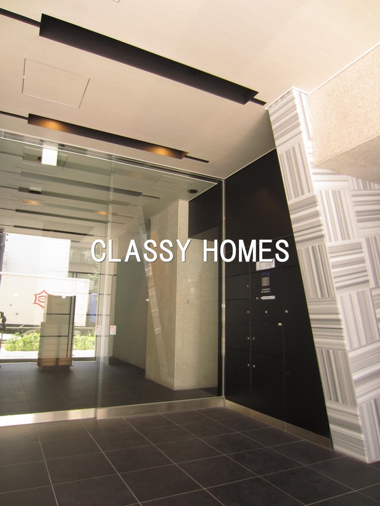 エントランス　2014年竣工アクサス汐留：エントランス