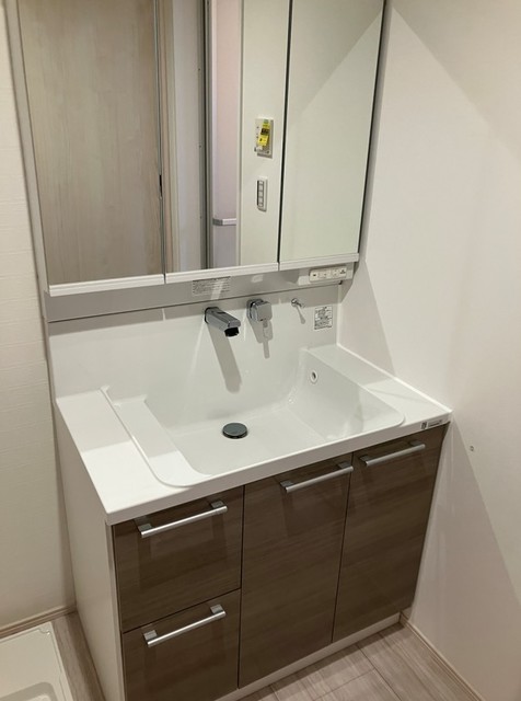 洗面設備　※写真は同タイプ住戸です。