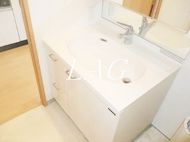 洗面設備　洗面台です。