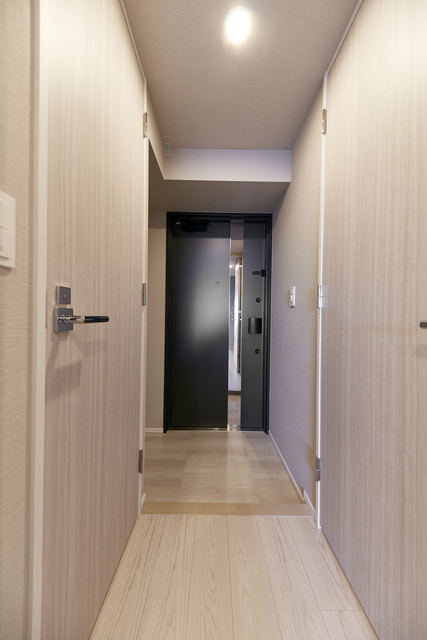 玄関　※写真は同タイプ住戸です。