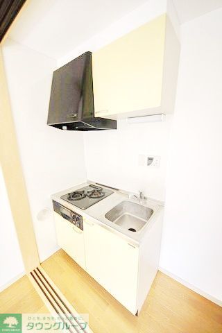 キッチン　同物件別部屋写真