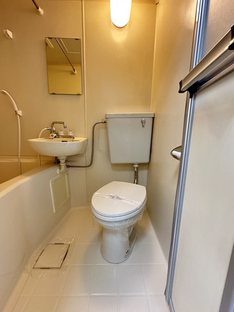 トイレ　別部屋参考写真です