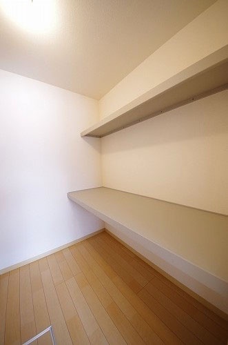 収納　類似室内