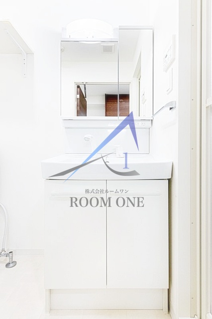 洗面設備　洗面台です。