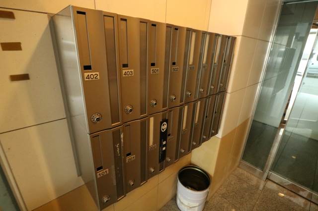 エントランス　集合郵便受け