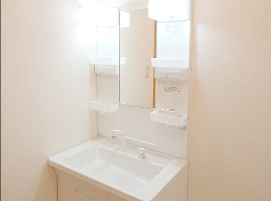 洗面設備　他居室の写真のため参考まで