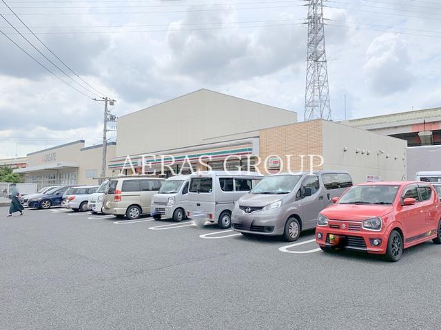 コンビニ　セブンイレブン足立綾瀬4丁目店（コンビニ）まで190m