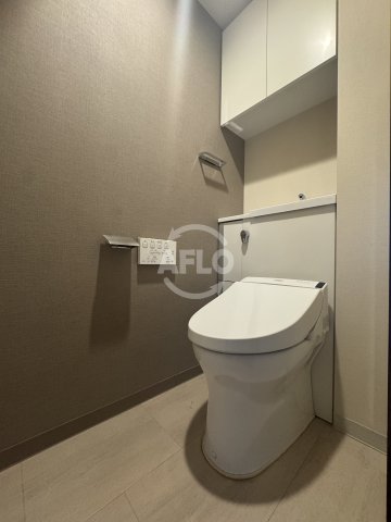 トイレ　プレサンスロジェ大阪福島　トイレ