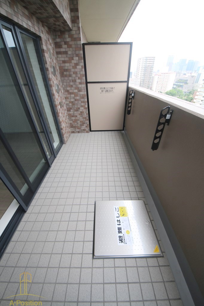 バルコニー　リーガル西長堀II