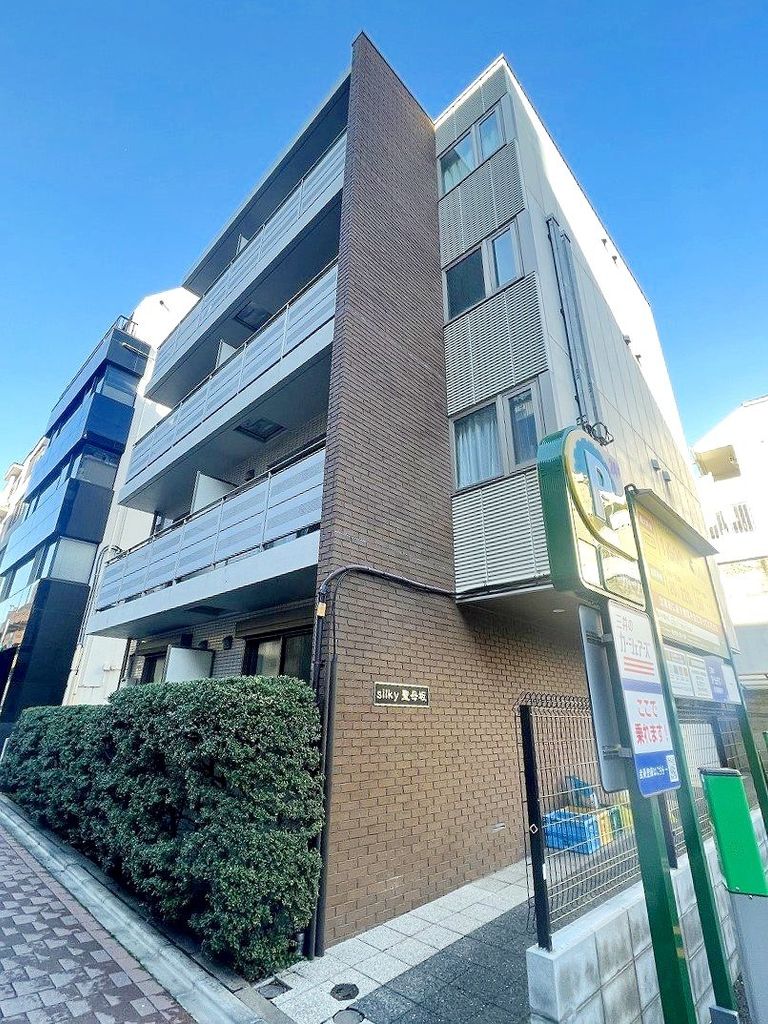 建物外観　「Silky聖母坂」外観