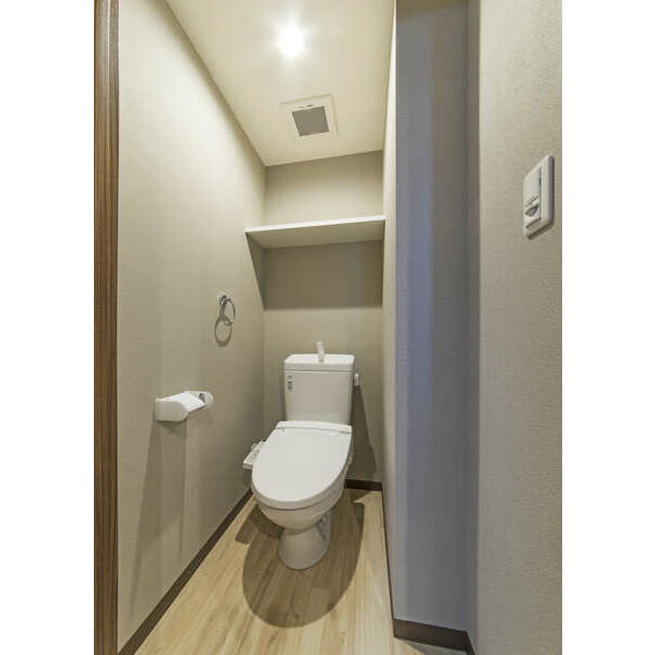 トイレ　シンプルで使いやすいトイレです