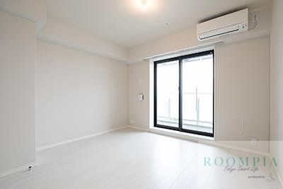 居室・リビング　※同タイプの別のお部屋です。