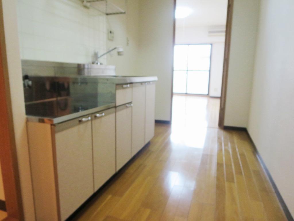 駐車場　☆キッチンスペース☆