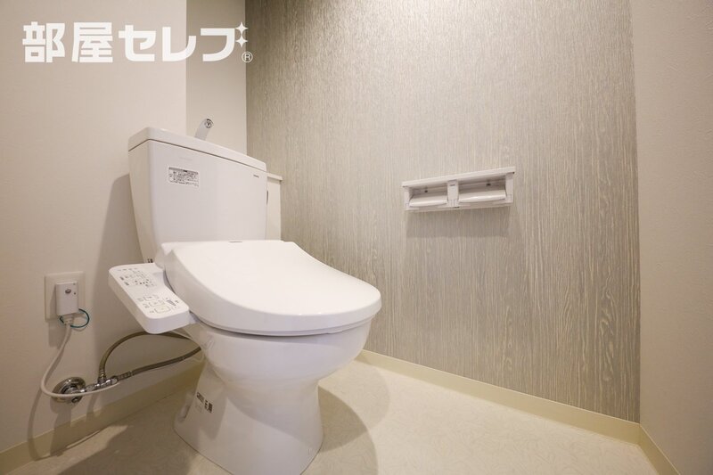 トイレ　６０３号室写真