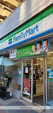 コンビニ　ファミリーマート（コンビニ）まで198m