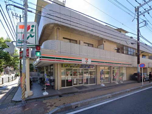 コンビニ　セブンイレブン 浦安北栄3丁目店（コンビニ）まで561m
