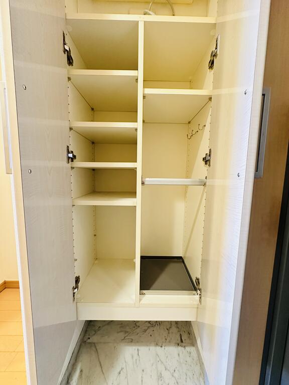 セキュリティ　シューズボックス