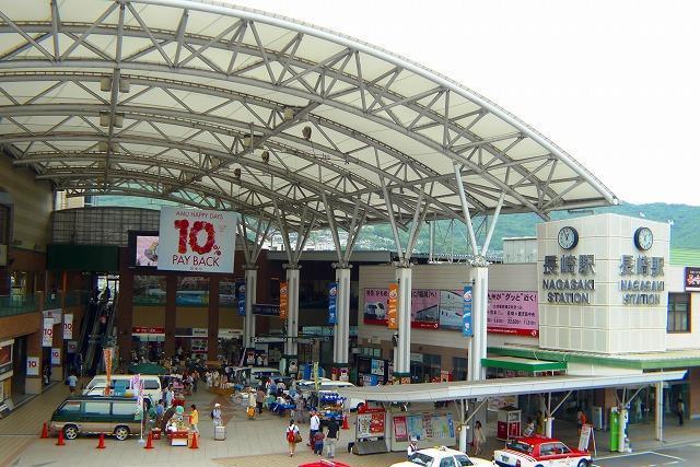 コンビニ　ローソン長崎中央郵便局前店（コンビニ）まで173m