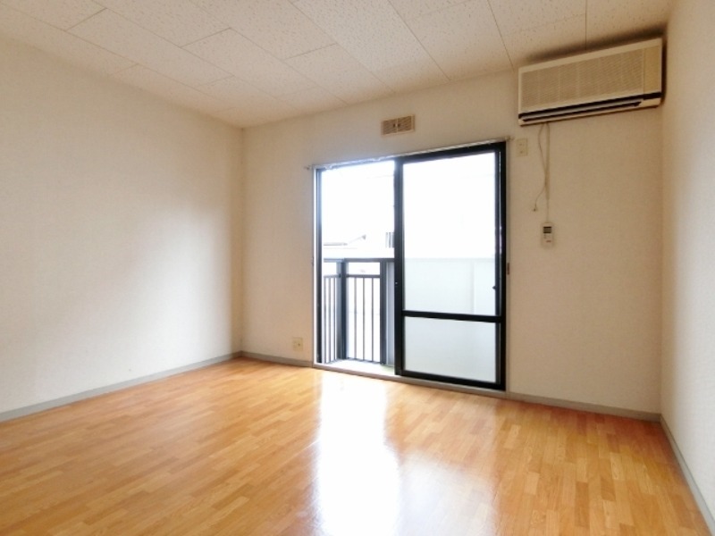 居室・リビング　図面と現状に相違がある場合には現状を優先