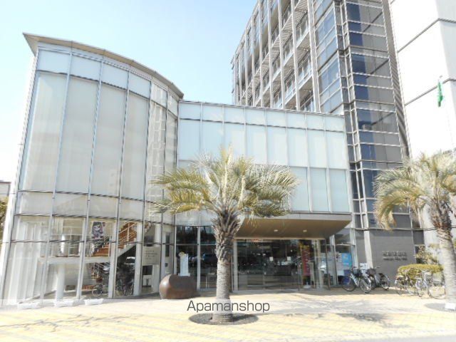 役所　岩倉市役所（役所）まで650m