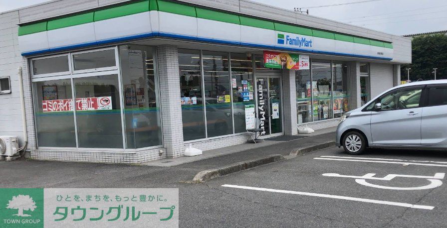 コンビニ　ファミリーマート妻沼道の駅前店（コンビニ）まで1440m