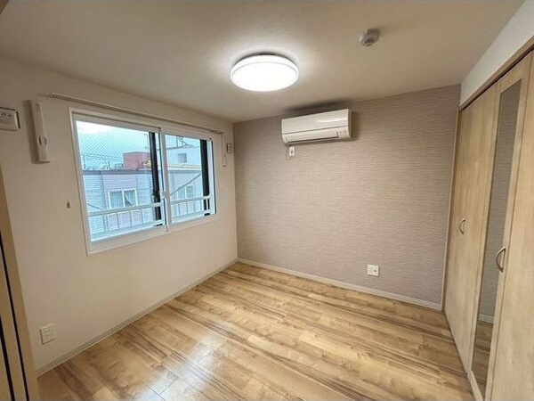 居室・リビング　☆10.8帖の広々としたリビングです！