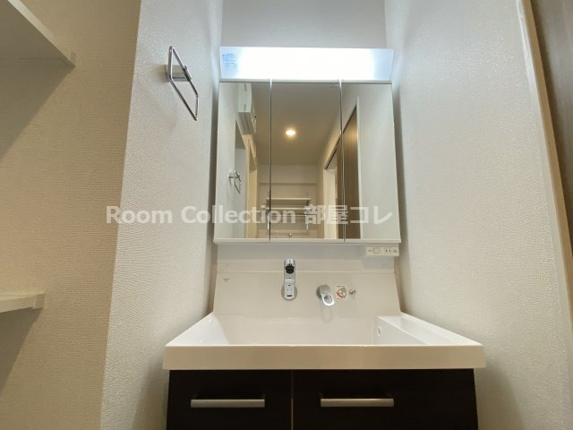 洗面設備　※同物件写真