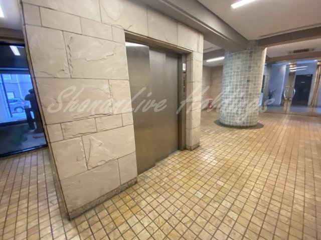 その他共有部分　エレベーター完備♪