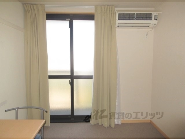 居室・リビング　洋室